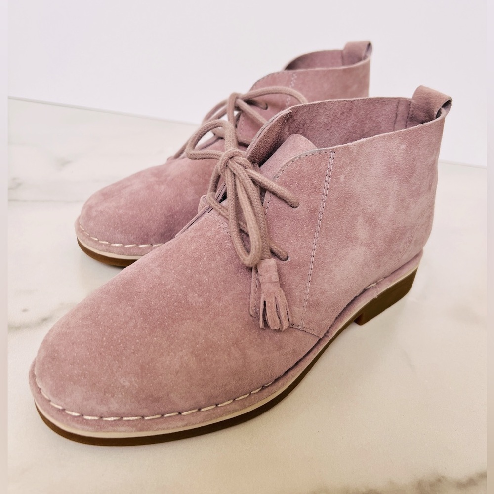 Hush Puppies Lavender Suede Moyen Boots Size 5.5